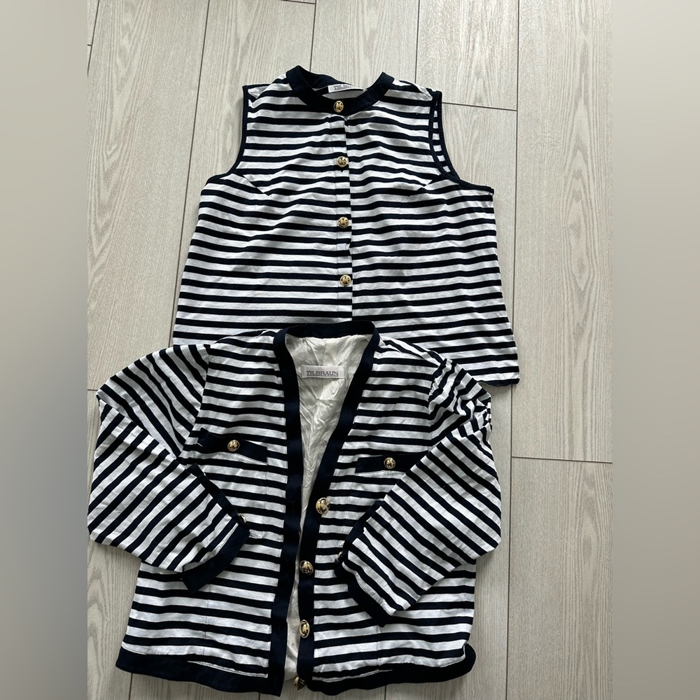Th Braun Striped Sleeveless Top and Cardigan Set excellent condition